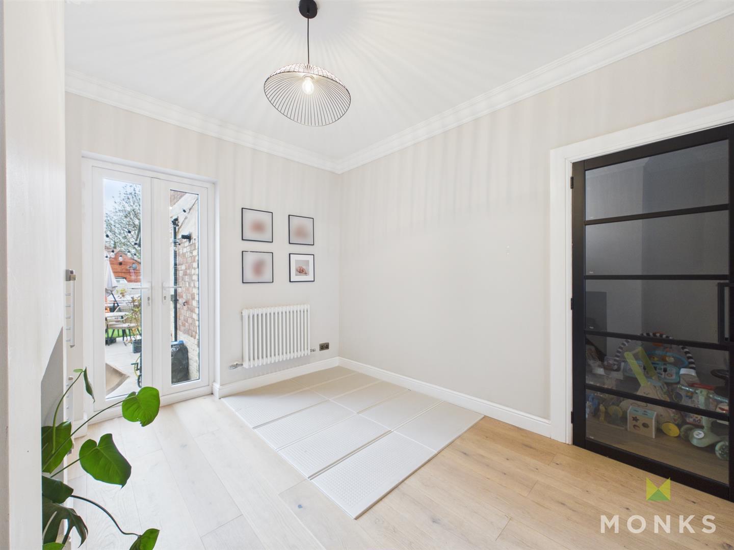 41 Park Avenue, Oswestry, SY11 1AU For Sale